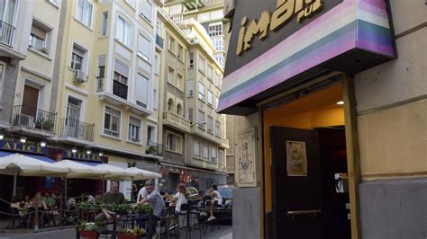 locales gay zaragoza|TOP 10 BEST Gay Bars in Zaragoza, Spain